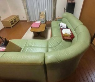 ソファのあるリビング